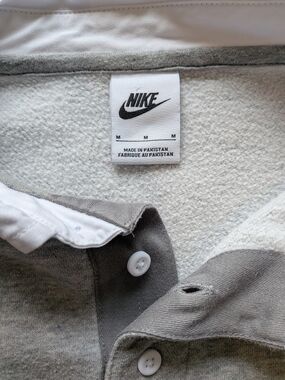 Nike Grey Button-Up Polo with White Buttons